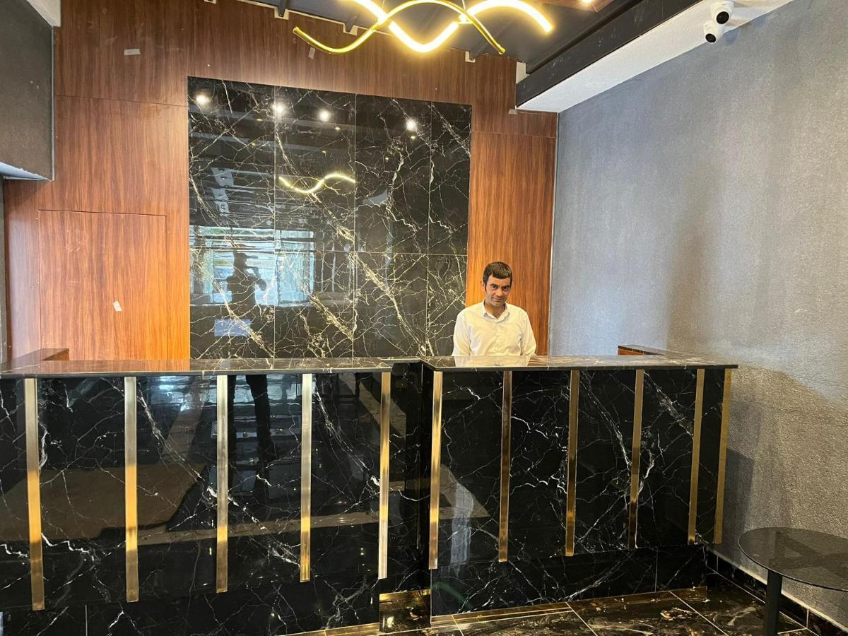 Istanblu Hotel Atasehir อิสตันบูล ภายนอก รูปภาพ
