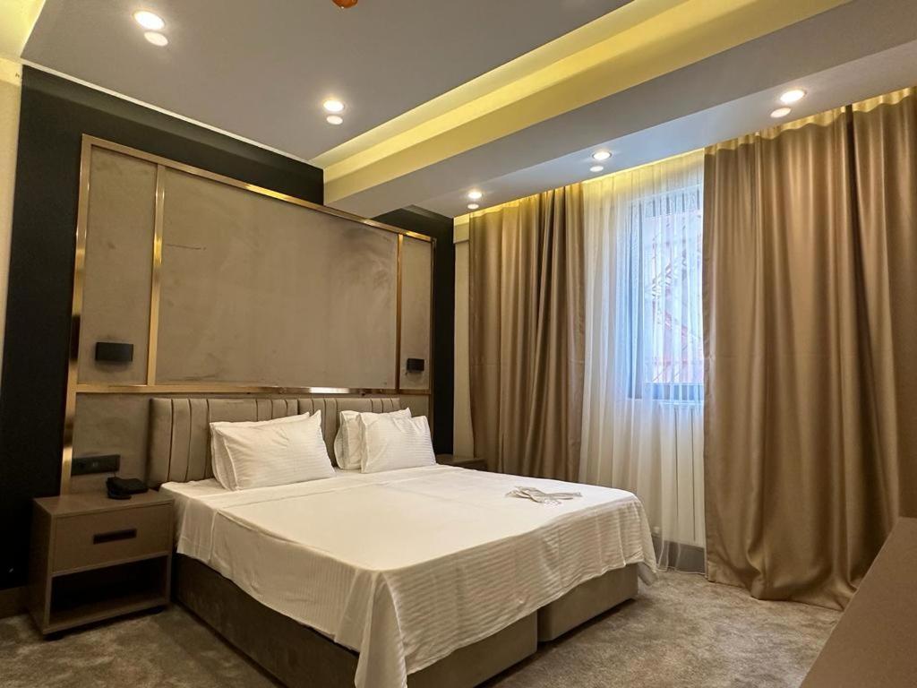 Istanblu Hotel Atasehir อิสตันบูล ภายนอก รูปภาพ