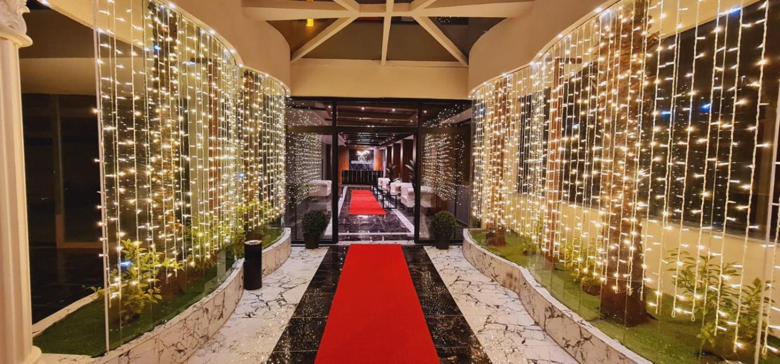 Istanblu Hotel Atasehir อิสตันบูล ภายนอก รูปภาพ