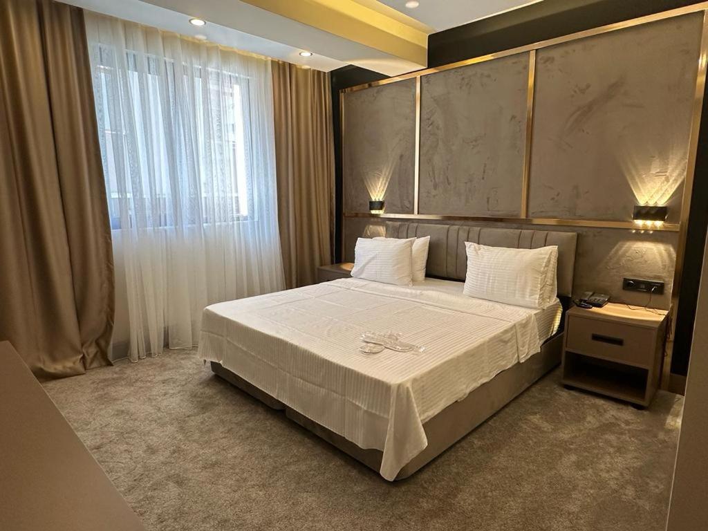 Istanblu Hotel Atasehir อิสตันบูล ภายนอก รูปภาพ