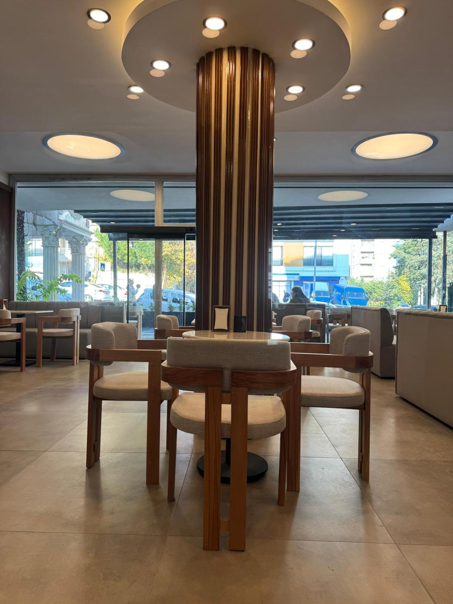 Istanblu Hotel Atasehir อิสตันบูล ภายนอก รูปภาพ