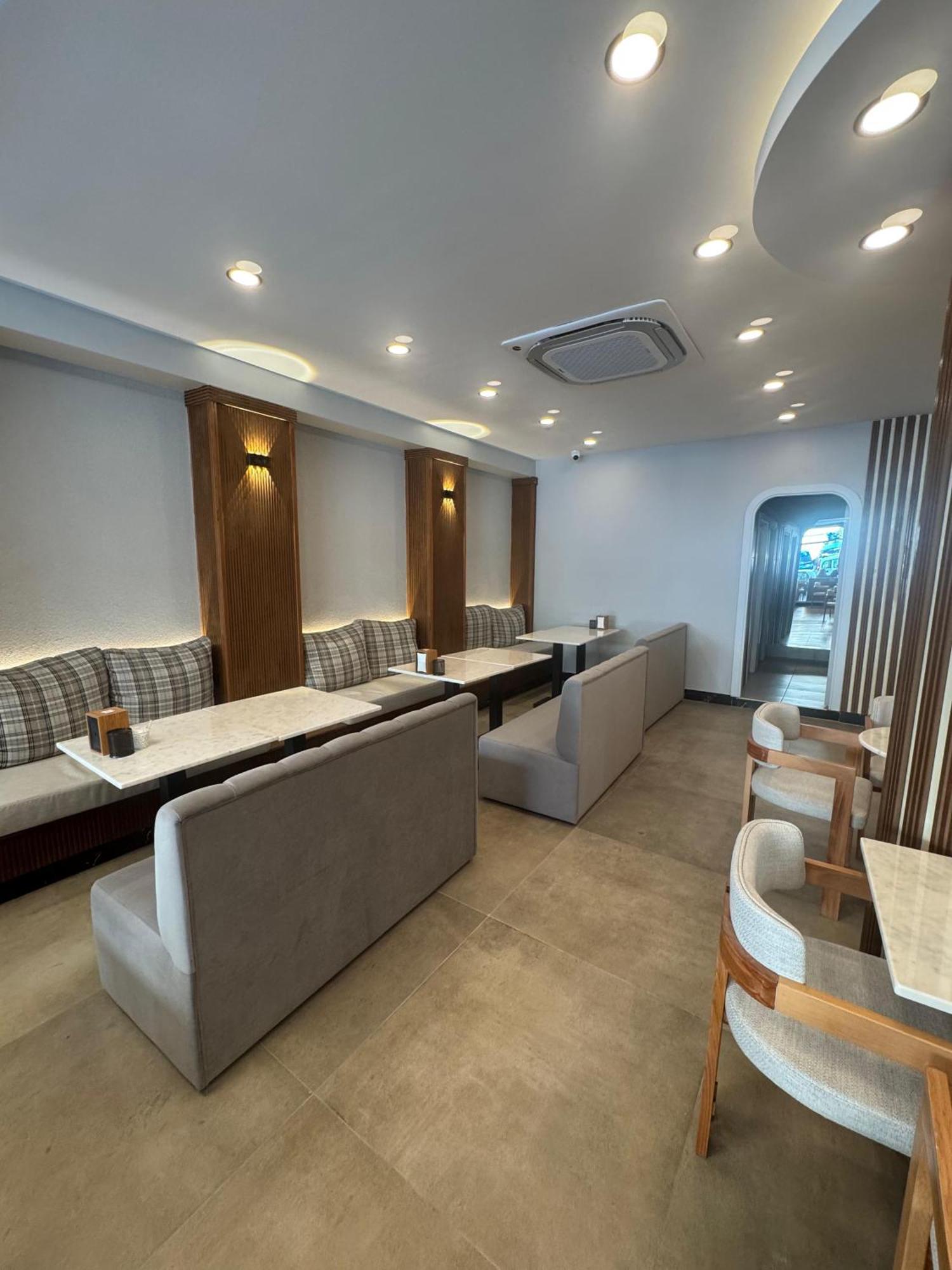 Istanblu Hotel Atasehir อิสตันบูล ภายนอก รูปภาพ