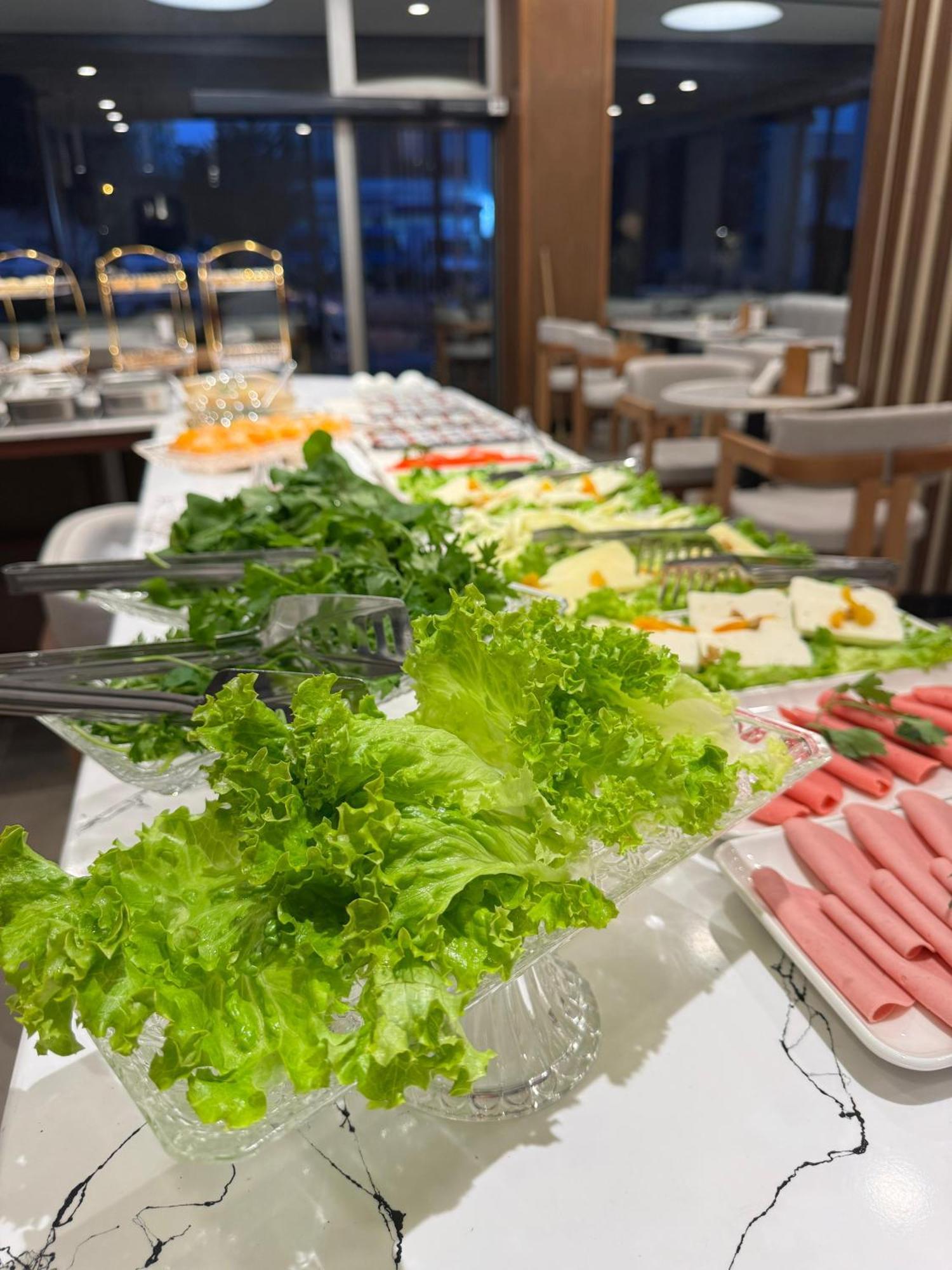 Istanblu Hotel Atasehir อิสตันบูล ภายนอก รูปภาพ