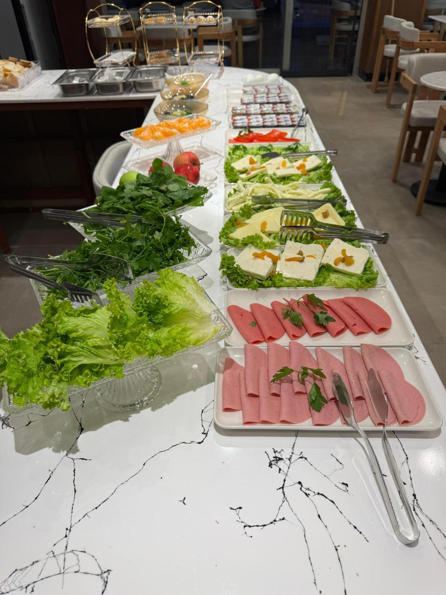 Istanblu Hotel Atasehir อิสตันบูล ภายนอก รูปภาพ